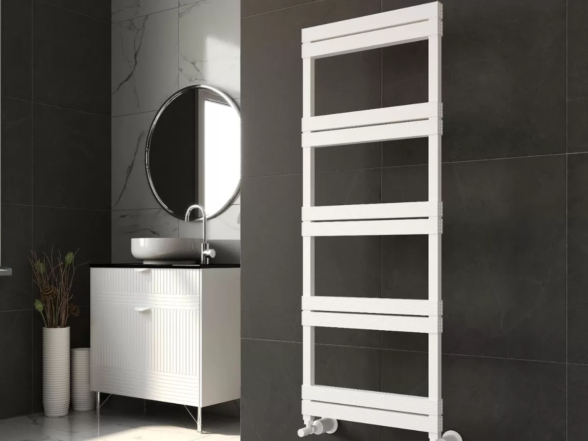 Uscător de prosoape decorativ LOJIMAX, colecția ELEGANT LINE Lățime 600 mm. Înălțime 1700 mm. alb mat