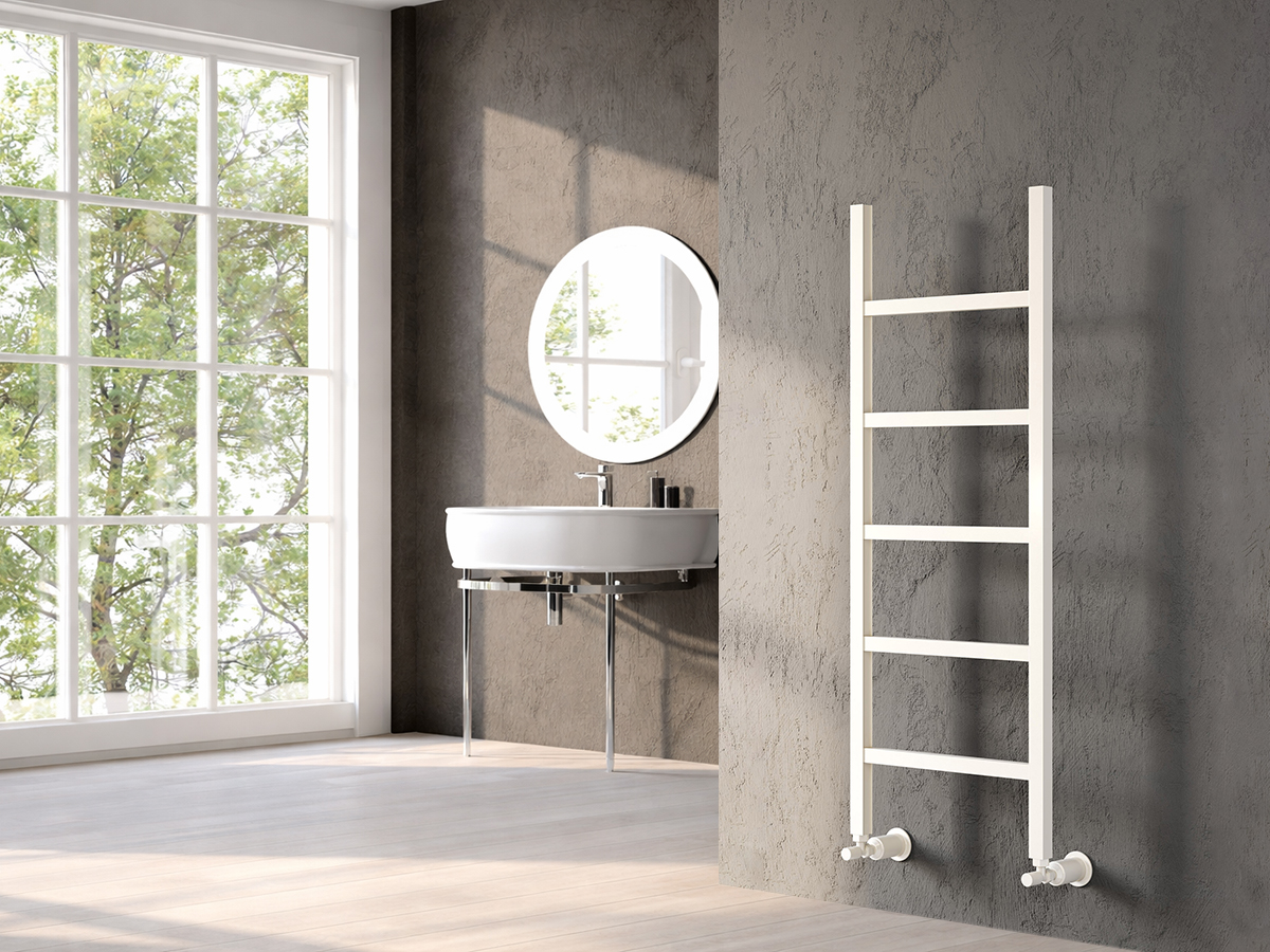 Uscător de prosoape decorativ LOJIMAX, colecția BETA LINE Lățime 300 mm. Înălțime 790 mm. alb mat