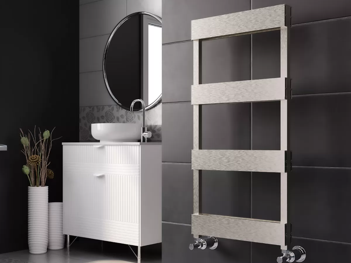Uscător de prosoape decorativ LOJIMAX, colecția BENOIT DOUBLE STYLE Lățime 300 mm. Înălțime 650 mm. alb mat