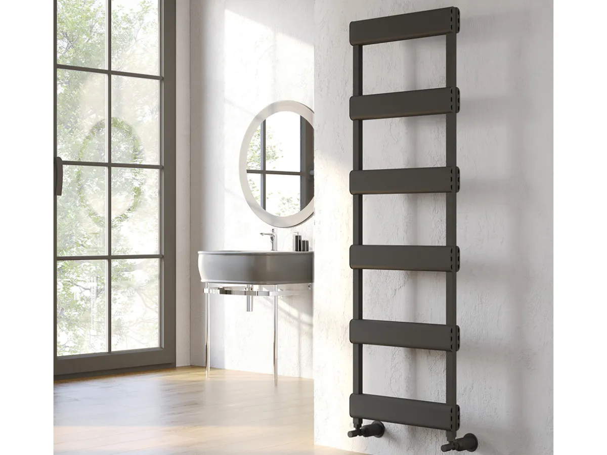 Uscător de prosoape decorativ LOJIMAX, colecția STELLA DOUBLE STYLE Lățime 600 mm. Înălțime 1300 mm. negru mat