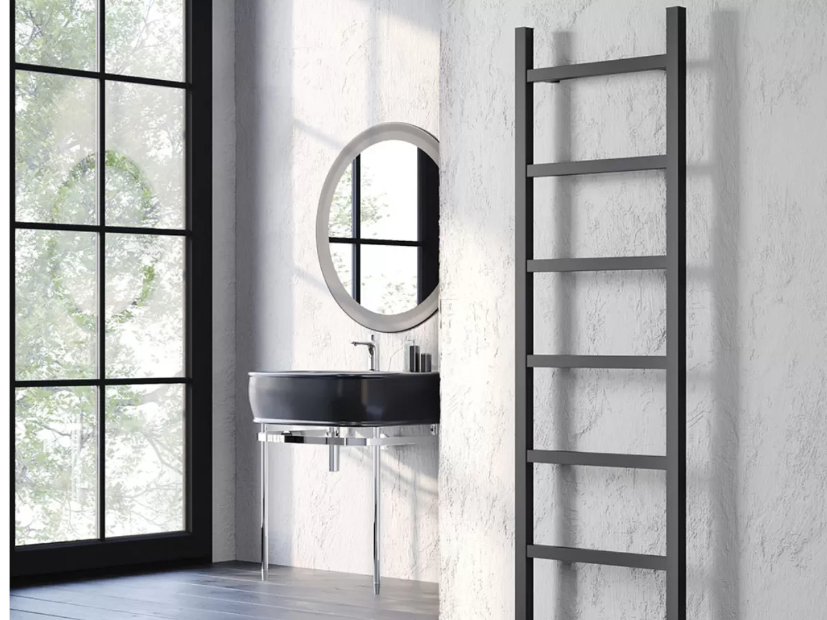 Uscător de prosoape decorativ LOJIMAX, colecția BETA LINE Lățime 400 mm. Înălțime 790 mm. alb mat