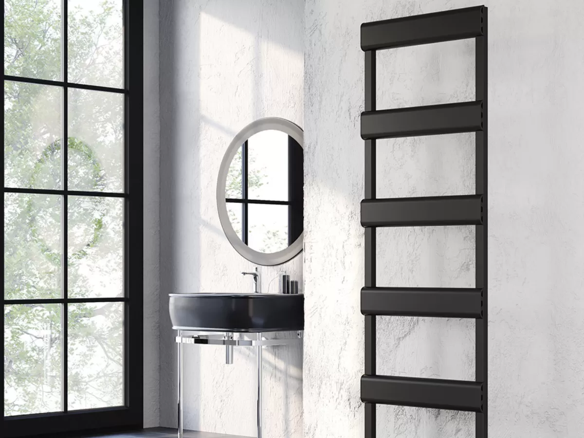 Uscător de prosoape decorativ LOJIMAX, colecția STELLA STYLE Lățime 300 mm. Înălțime 1300 mm. negru mat