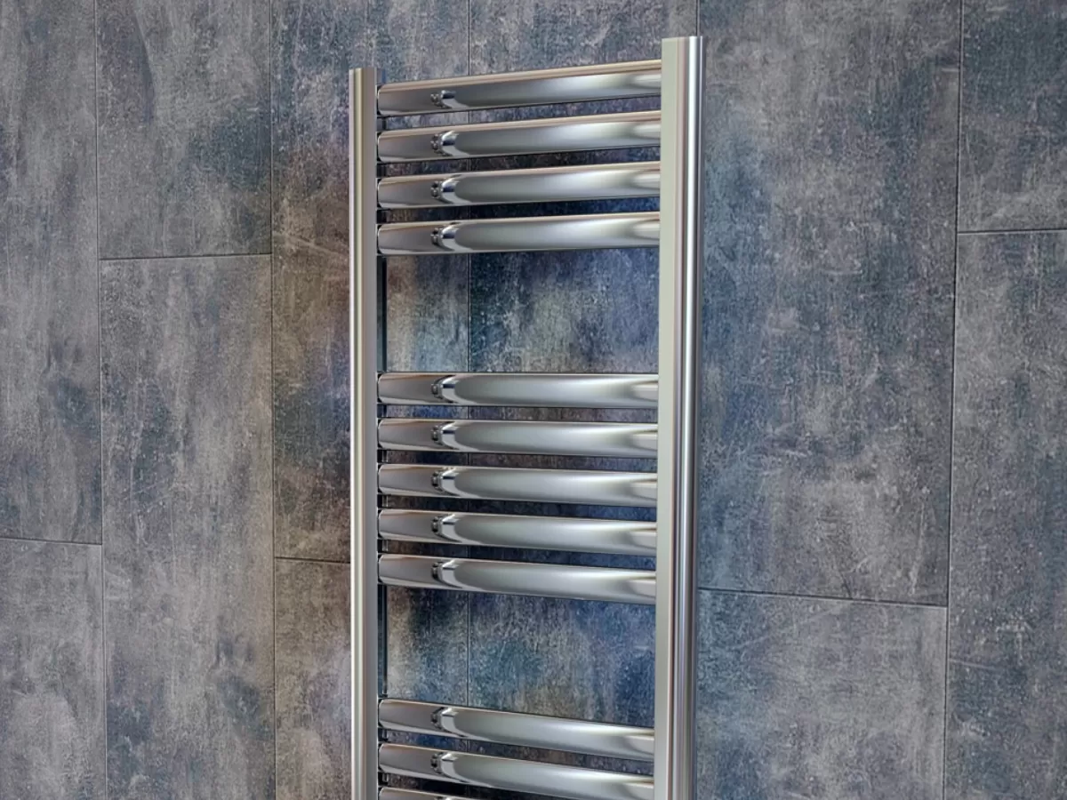 Uscător de prosoape decorativ LOJIMAX, colecția POYRAZ Lățime 600 mm. Înălțime 1700 mm. alb mat